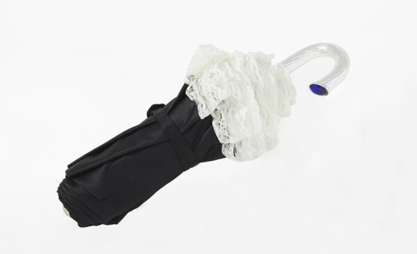 Bend the lace thirty percent umbrella - Image 3