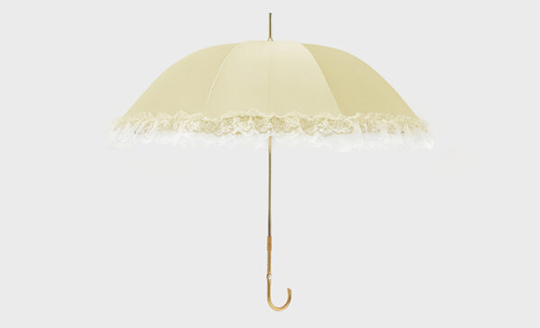 Curved handle three pearl umbrella